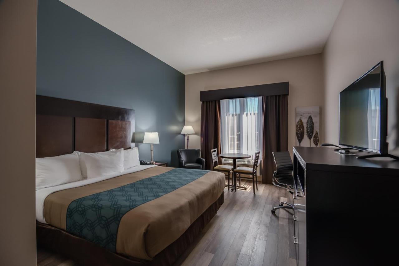 Econo Lodge Inn & Suites Saint Apollinaire Kültér fotó